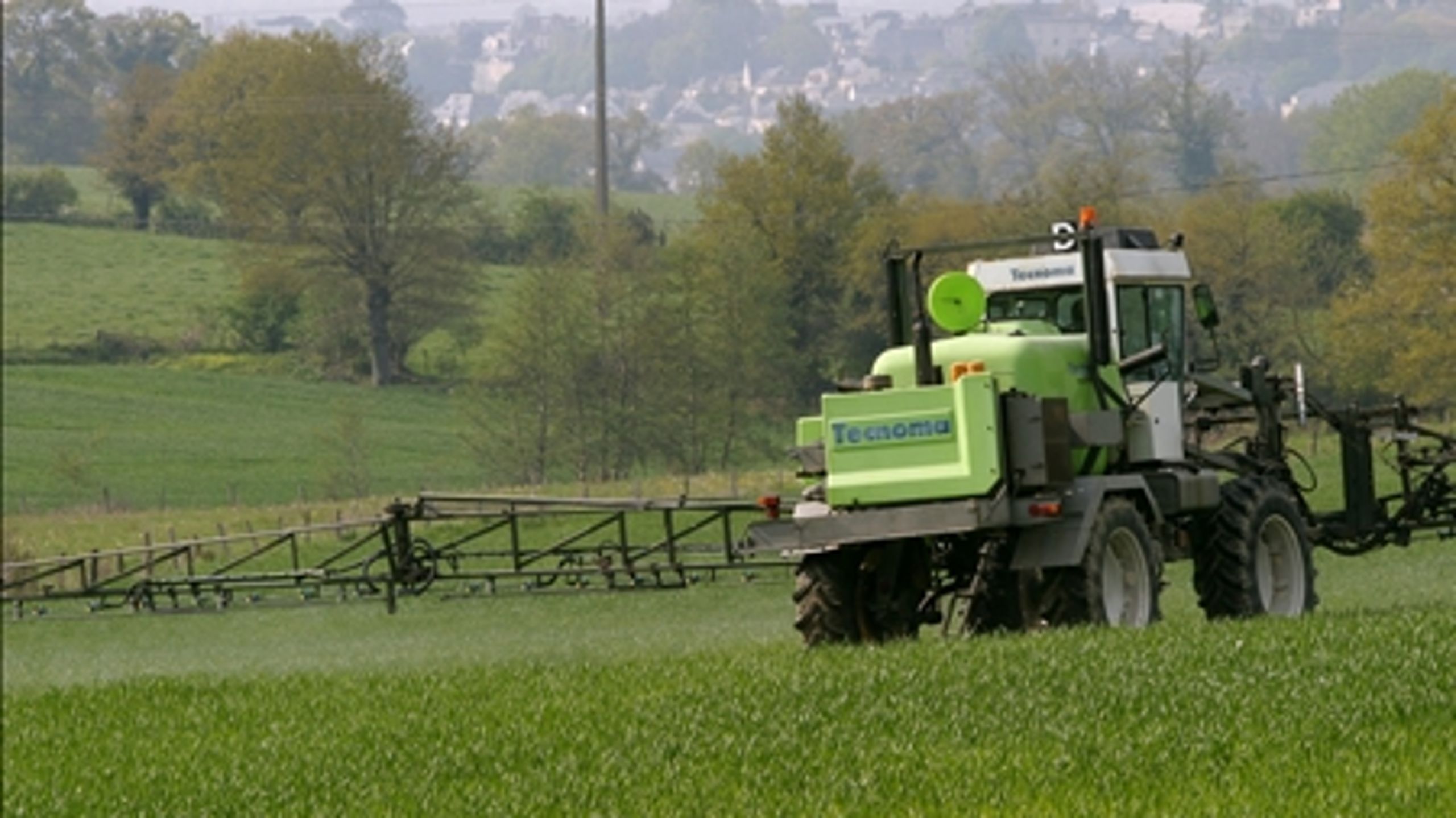 S og SF foresl&#229;r nye landbrugsafgifter p&#229; blandt andet g&#248;dning og pesticider. 
