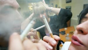 Sundhedskommissær afviser planer om rygeforbud