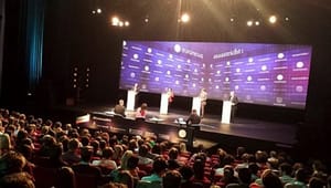 EU-præsidentvalg får fuld skrue trods kritik 