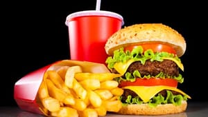 Organisationer opfordrer til kaloriemærkning i madkæder