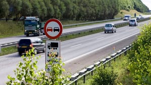 Forsker kritiserer regeringen: Højere fartgrænser fører til flere dræbte