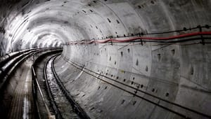 Strid om milliarder sætter metrobyggeri i stå