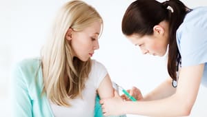 Flere piger bliver vaccineret mod HPV