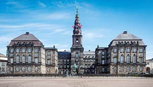 Borgen fylder 100 år: Fire ting, du ikke vidste om fortidens Christiansborg