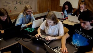 50.000 gymnasieelever til prøve torsdag: S, SF og EL vil fjerne overvågning