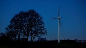 Forfatter bag ’Da Danmark fik vinger’: Naturligt at samle vindmølleforeninger