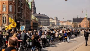 Det civile Danmark gør oprør: I dag demonstrerer tusindvis af forældre for minimumsnormeringer 
