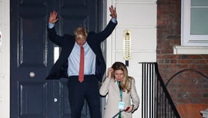 Johnson vinder historisk valg, der baner vejen for hurtigt Brexit