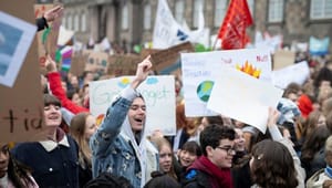Dansk Byggeri: Klimastrejkende skoleelever skal tilbage til fysiktimerne