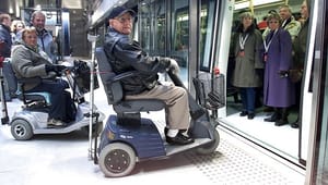 Danske Handicaporganisationer: Gør togstationerne tilgængelige for alle 