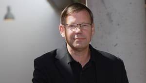 Peter Amstrup svarer på kritik: Intet tal afspejler virkeligheden