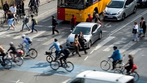 Hver anden københavner: Politikerne skal sikre færre benzinbiler - og bilejerne skal betale