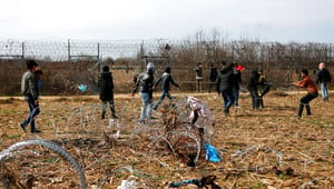 Dansk Flygtningehjælp: Hegn og mure er med til at sikre menneskesmuglernes arbejde