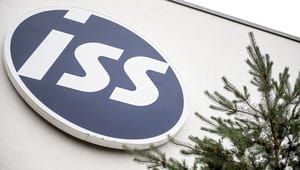 Ministerium får hård kritik for manglende styring af ISS-aftale