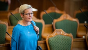Se eller gense regeringens præsentation af ny aftale om ukrainske børn og unge