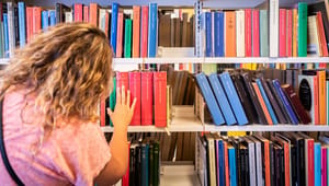 Danske Biblioteker: Vi har både fællesskab og demokrati på hylderne