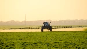 Landbrugets minister erklærer sig ”helt enig” i, at Roundup bør forbydes i landbruget
