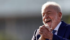 Lula da Silva indsættes som præsident i Brasilien