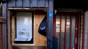 Bosch og Varmepumpeindustrien: Titusindvis af danskere mangler fortsat svar om fjernvarme fra kommunerne – giv ansvaret videre 