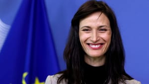 EU-kommissær stopper for at danne regering i Bulgarien