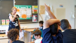 Politikere til lærere: Uagtet folkeskolens fremtid kaster vi ikke håndklædet i ringen