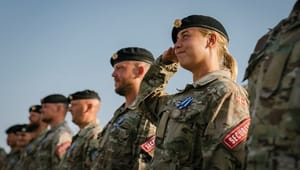 Veteranforening: Kvindelige soldater oplever særlige udfordringer under udsendelse
