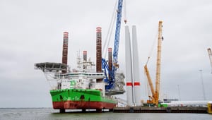 "Udbygningen af havvind risikerer at gå i stå": Nu råber energibranchen op om pladsmangel på havnene