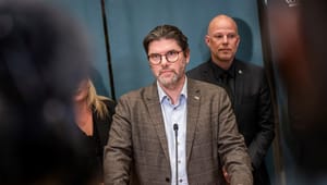 Kommentator om "overraskende" partihop: "Virkelig en sort dag for Venstre"