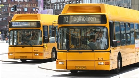 Minister vil ikke hjælpe trængte busser 