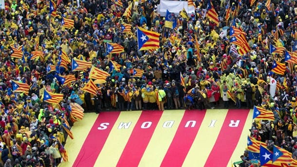 Podcast#3: Catalanske oprørere, amerikansk dræbermink og Mays umulige regnestykke