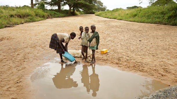 Evaluering kritiserer Danida for at trække støtte til vandprogram i Uganda