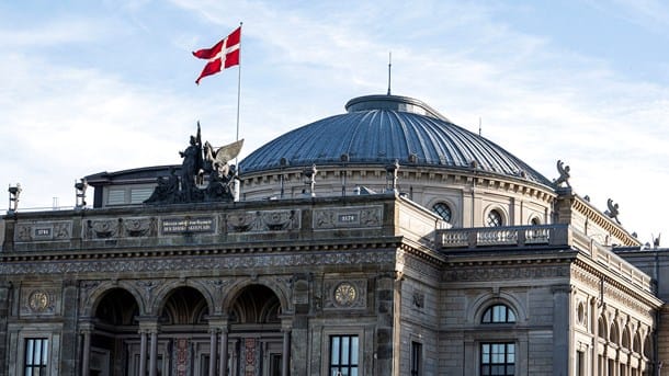 Når magten skifter på Christiansborg, skifter magten på Det Kongelige Teater