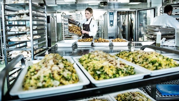 Københavns Kommune vil servere sund natmad for sosu'er