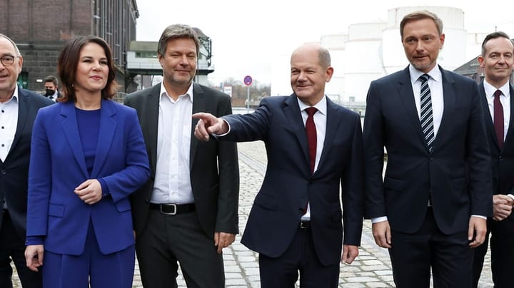 Tyske koalitionspartier lander aftale: Olaf Scholz bliver ny forbundskansler