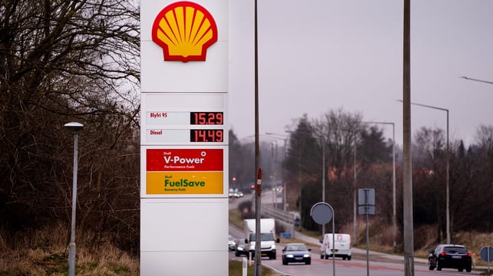 Concito: Politikerne gør ondt værre ved at kompensere bilister for høje brændstofpriser