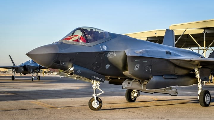 Snæver kreds af danske virksomheder involveret i produktionen af nye kampfly