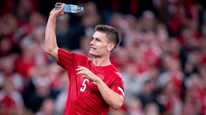Fodboldspiller er ny ambassadør for Unicef Danmark