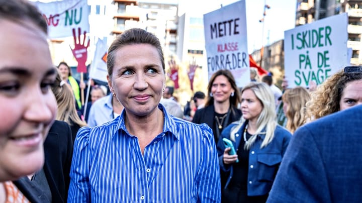 #dkpol: Mette Frederiksen har placeret en vejsidebombe i den danske model
