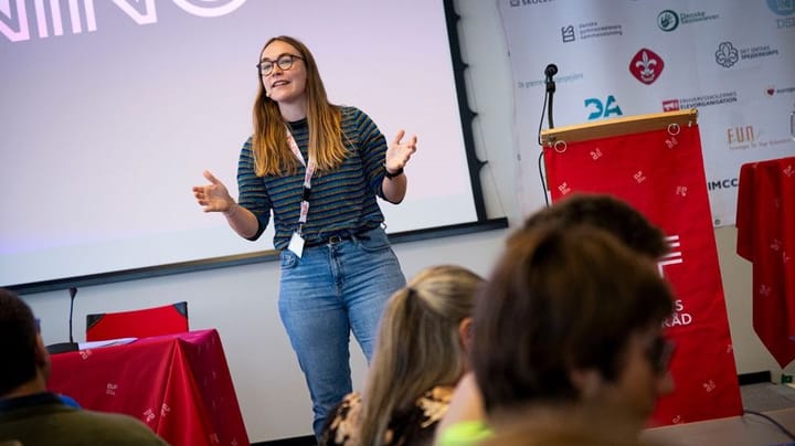 Dansk Ungdoms Fællesråd genvælger forperson og udvider medlemskredsen