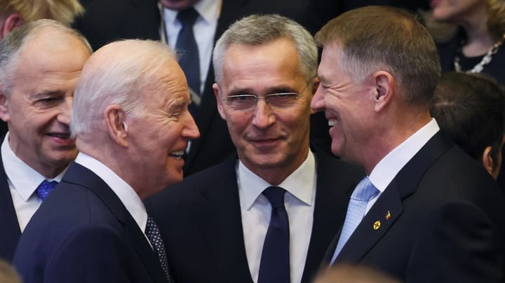 Rumæniens præsident vil være Natos næste generalsekretær