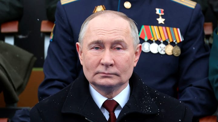 Krigshistoriker: Putins atomtrusler risikerer at tage Vesten på sengen