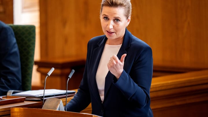 #dkpol: Mette Frederiksen holdt en tale, der peger på, at hun bliver i dansk politik